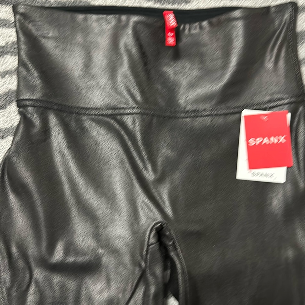 Spanx NWT Moto Faux Leather leggings
